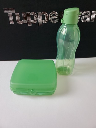 Tupperware sandwich keeper - sandwich,