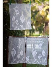 TRE  TENDINE UNCINETTO 56x48 cm " Tulipani"