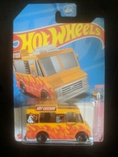 Quick Bite Fast Foodie / Hot