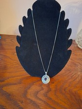 collana in acciaio colore argento con pietra viola donna