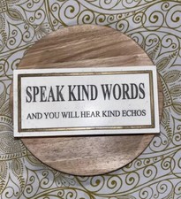 Scatola in marmo bianco "House