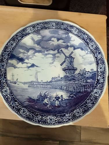 Grand plat faïence delfts - de,