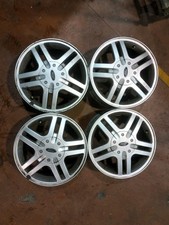 Cerchi in lega 15 ford fiesta