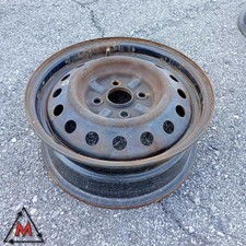 Ruota in acciaio 5,5Jx14 4x100 per TOYOTA YARIS MK2 2005-2009 usata (110839)