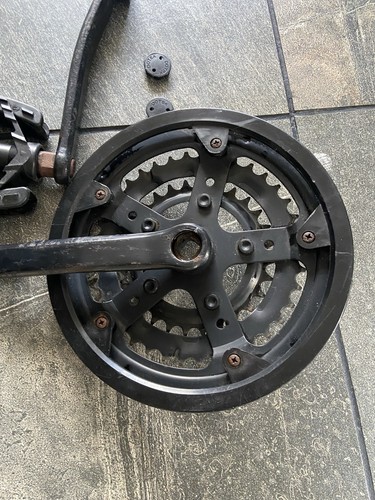 Guarnitura tripla catena bici