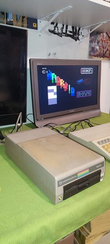 Commodore 1541 floppy - commodore,