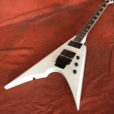 Modern Arrow Chitarra