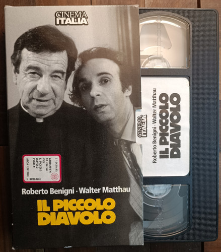 Piccolo diavolo film in - piccolo,