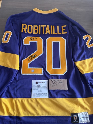 Signed luc robitaille - signed,