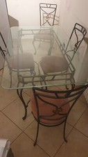 Tavolo In Ferro Battuto E Vetro + sedie