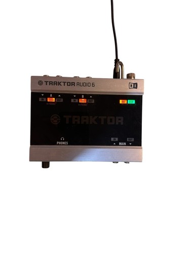 Native instruments scheda