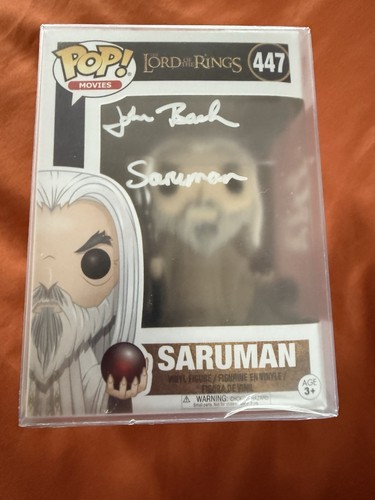 Saruman funko 447 signed - saruman,