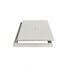 TELAIO CON CHIUSINO SUPER IN PP - CON FORO (con bullone)