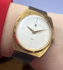 NEUVE MONTRE HOMME SANS