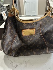 Authentic louis vuitton - authentic,