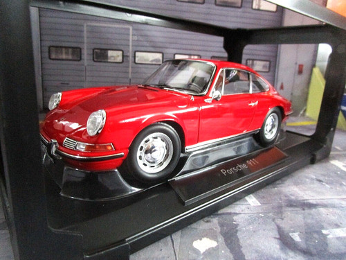 Porsche 911 coupè modello - porsche,