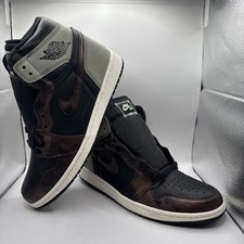 Taglia 10 - Air Jordan 1 Retro