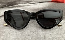 Occhiali da sole sunglasses Dior (in vetrina anche Tom Ford Etro Armani McQueen)