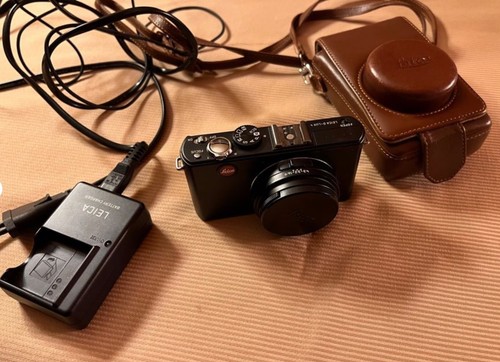 Leica lux compact digital - 4,