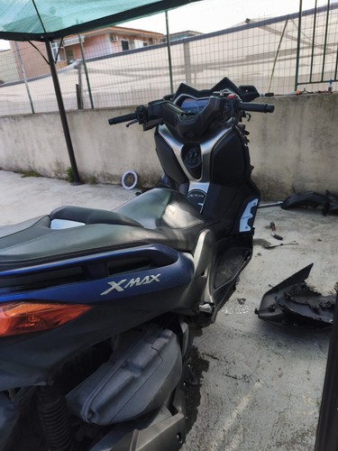 Scocche xmax 400 - scocche,