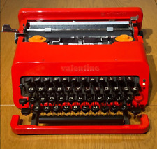 Macchina da scrivere Olivetti