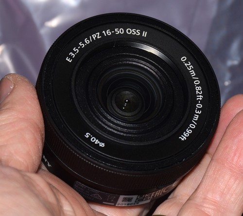 Sony 5 6 - mm, f/3.5-5.6