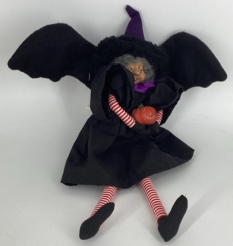 Vintage halloween house - vintage, of