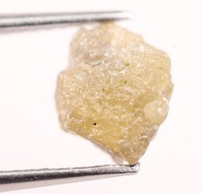 Diamante grezzo giallo