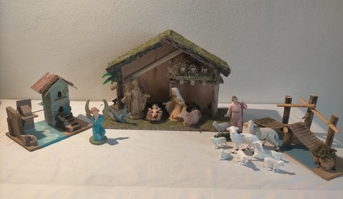 Capanna presepe statuine - presepe,