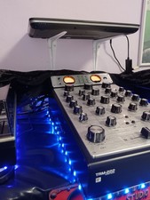 Omnitronic TRM-222 Mixer DJ