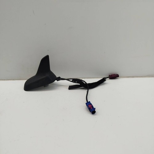 Audi antenna gps - a4,