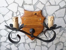 APPLIQUE DA PARETE RUSTICO IN FERRO BATTUTO LEGNO RUSTICI MOD. SCUDO 2 LUCI 