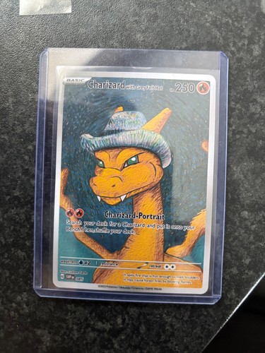 Charizard with grey felt - with,