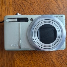 Ricoh CX5 Digital Camera 10MP