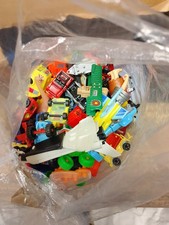 lotto sorpresine veicoli personaggi 