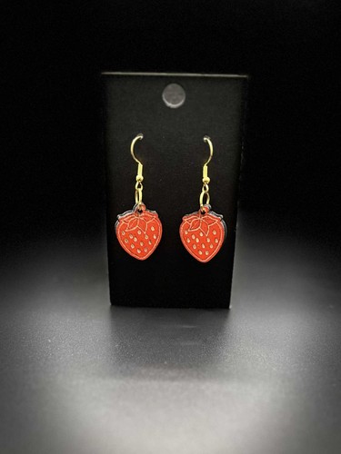 Orecchino fragola rossa - orecchino,