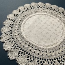 Centrino vintage con merletto pizzo ai ferri bianco 25 cm