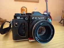 Zenit 12XP | Fotocamera reflex 35mm | Obiettivo Helios-44M-4 2/58