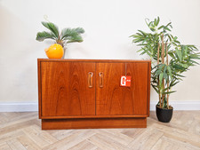 Credenza compatta G Plan Fresco etichetta rossa vintage metà secolo BL719