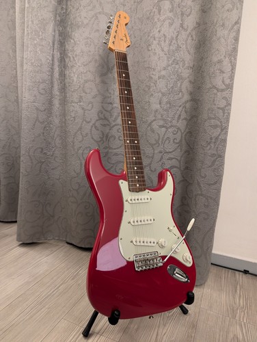 Fender made japan - made,