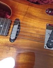 FENDER AMERICAN SELECT CARVED TOP KOA TELECASTER Ottime condizioni generali case