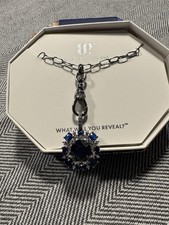 Collana Compleanno Illuminata