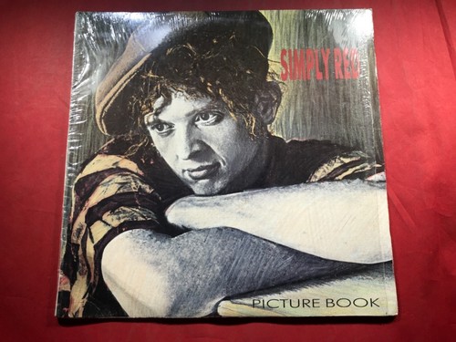 Simply red picture book - simply,