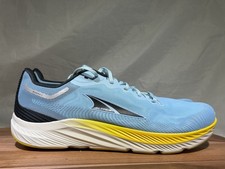 Scarpe da corsa su strada