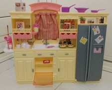Barbie Cucina - Kitchen Giftset- Coffret Cuisine - Kuchen Geschenkset - 2004