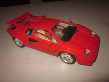Bburago Burago 1/18 Lamborghini Countach Die Cast 1988 Rosso 3047 Italia