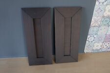 2 ante in legno massello Yellowpine tinto wengè Telaio con incastro a 45°