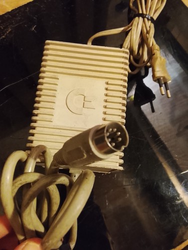 Alimentatore commodore - commodore, 64