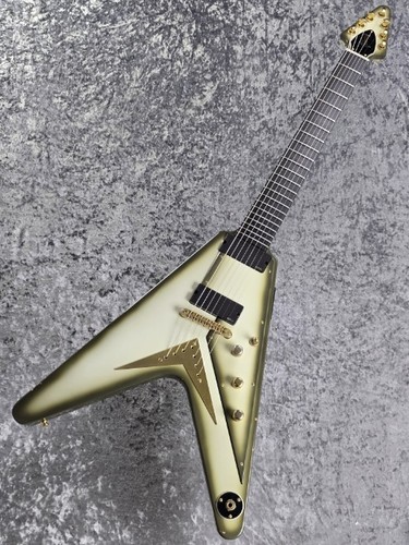 Gibson flying corde - v,