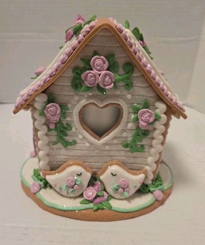 Valerie parr hill lighted - valerie,